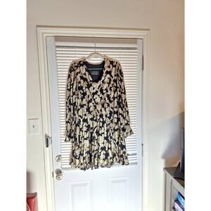 Anthropoligie Size M Blouse/TUNIC